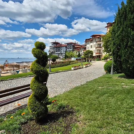 Garden Of Eden - Niya Apartament