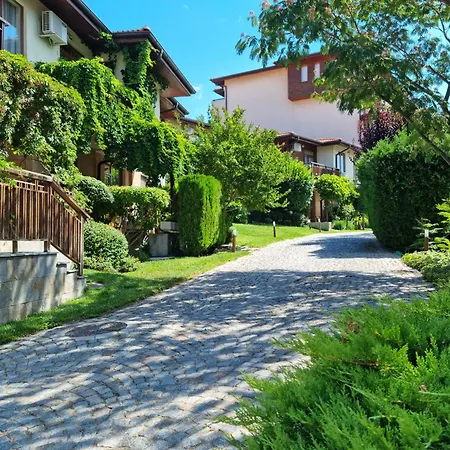 Garden Of Eden - Apartament Niya Διαμέρισμα Sveti Vlas