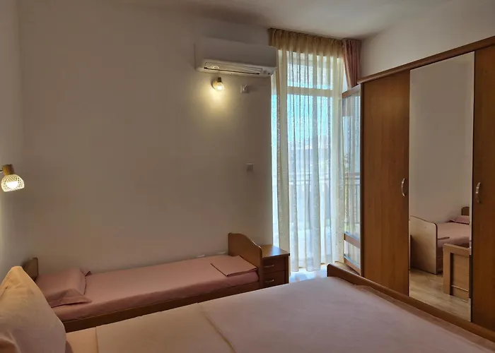 Garden Of Eden - Niya Lägenhet Sveti Vlas