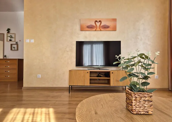 Апартамент Garden Of Eden - Niya Свети Влас