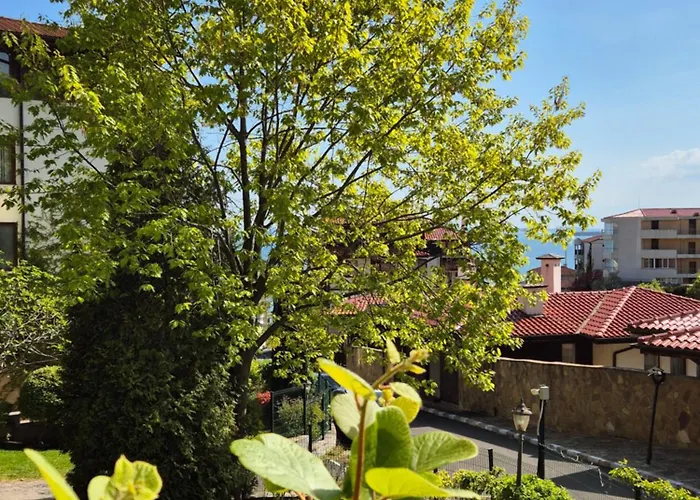 Апартамент Garden Of Eden - Niya